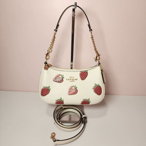 NWT Coach CAL62 Teri Shoulder Bag With Strawberry Print V2 - Picture 1 of 7